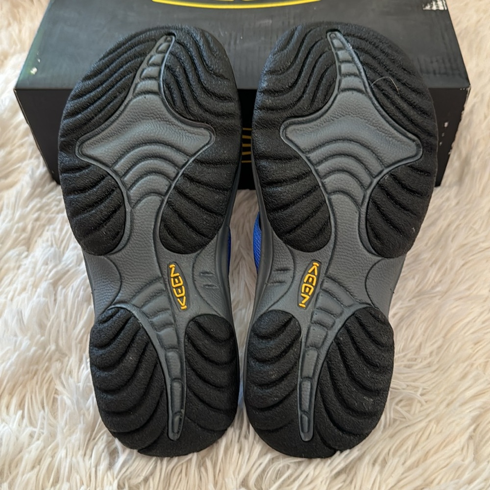 Keen Sandals - Picture 5 of 5